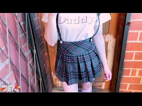 ❤️ Schoolgirl sûget har lul djip en neukt ynstee fan klassen. ️ Russyske porno by porno fy.punkbass.ru ﹏